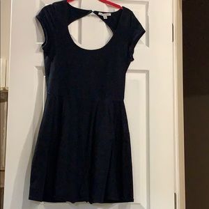 Little Black Dress👗 Perfect for a night out!🌃